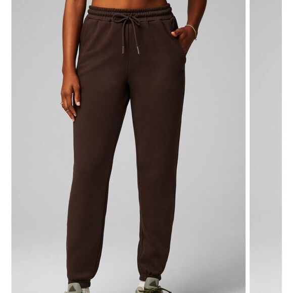 Fabletics Cozy Fleece Go-To Sweatpant Size‎ L & XL Cacao NWT in packaging - Picture 2 of 6